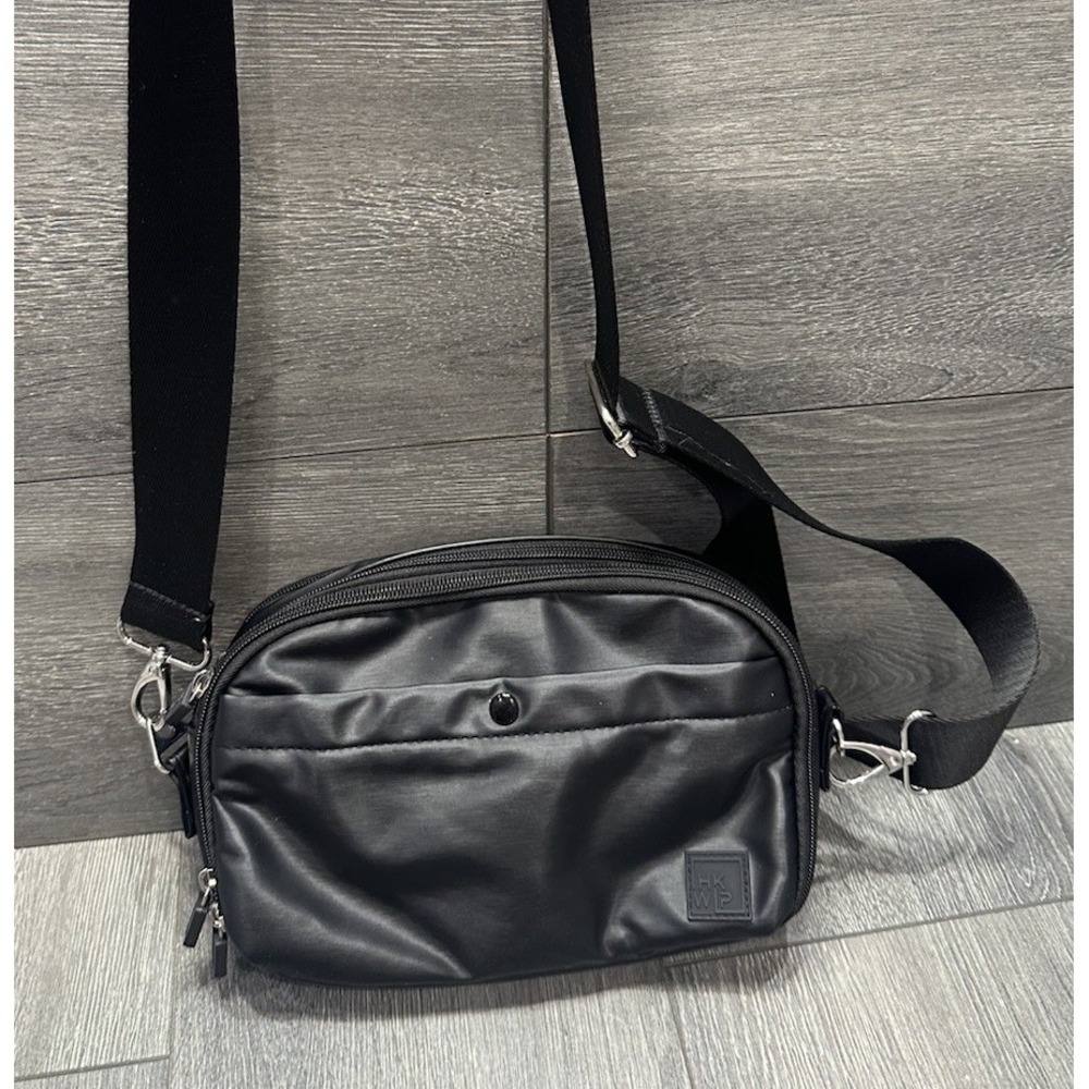 IHKWIP Day to Day Convertible Crossbody One Strap Metallic Black Bag A629781